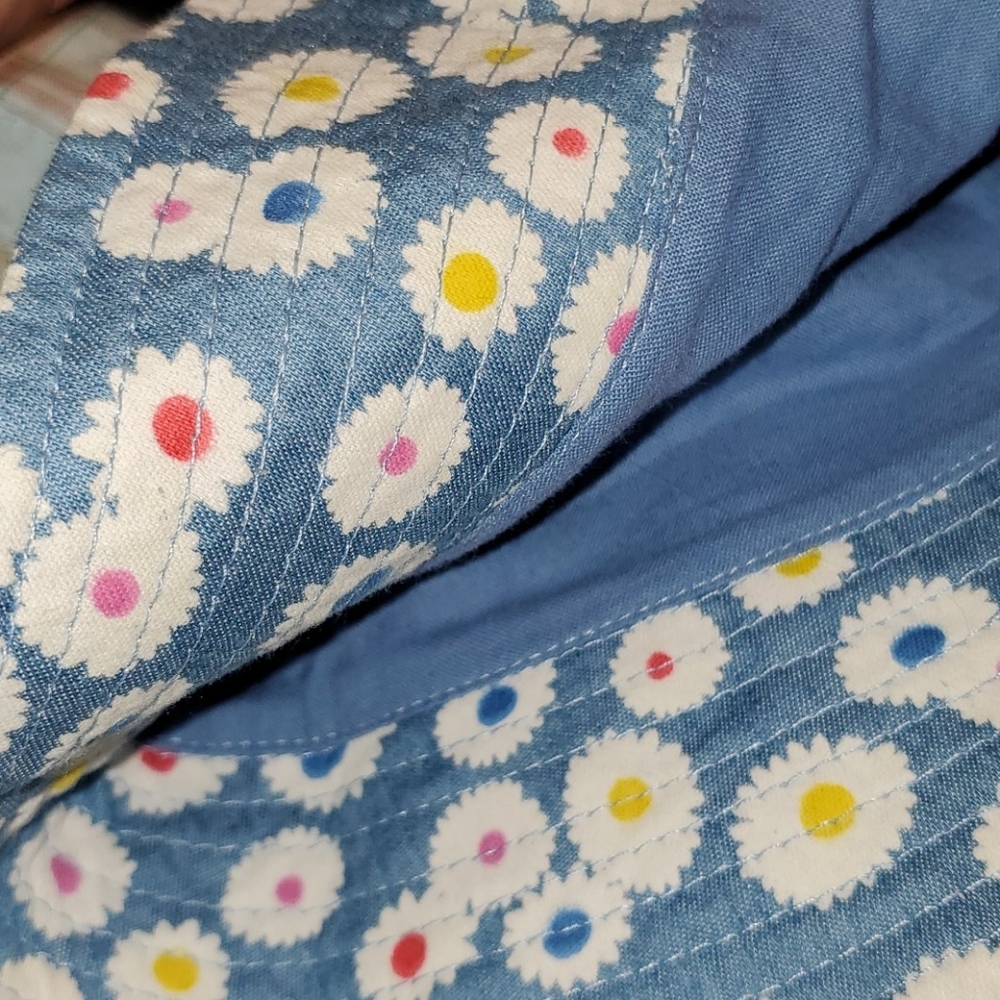 Denim Floral Hat - Picture 3 of 4
